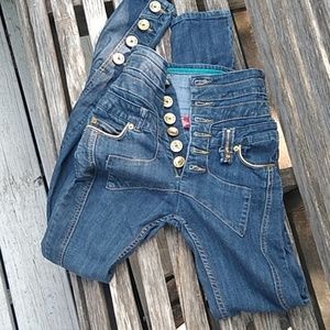 apple bottom jeans in canada Apple bottom jeans in canada